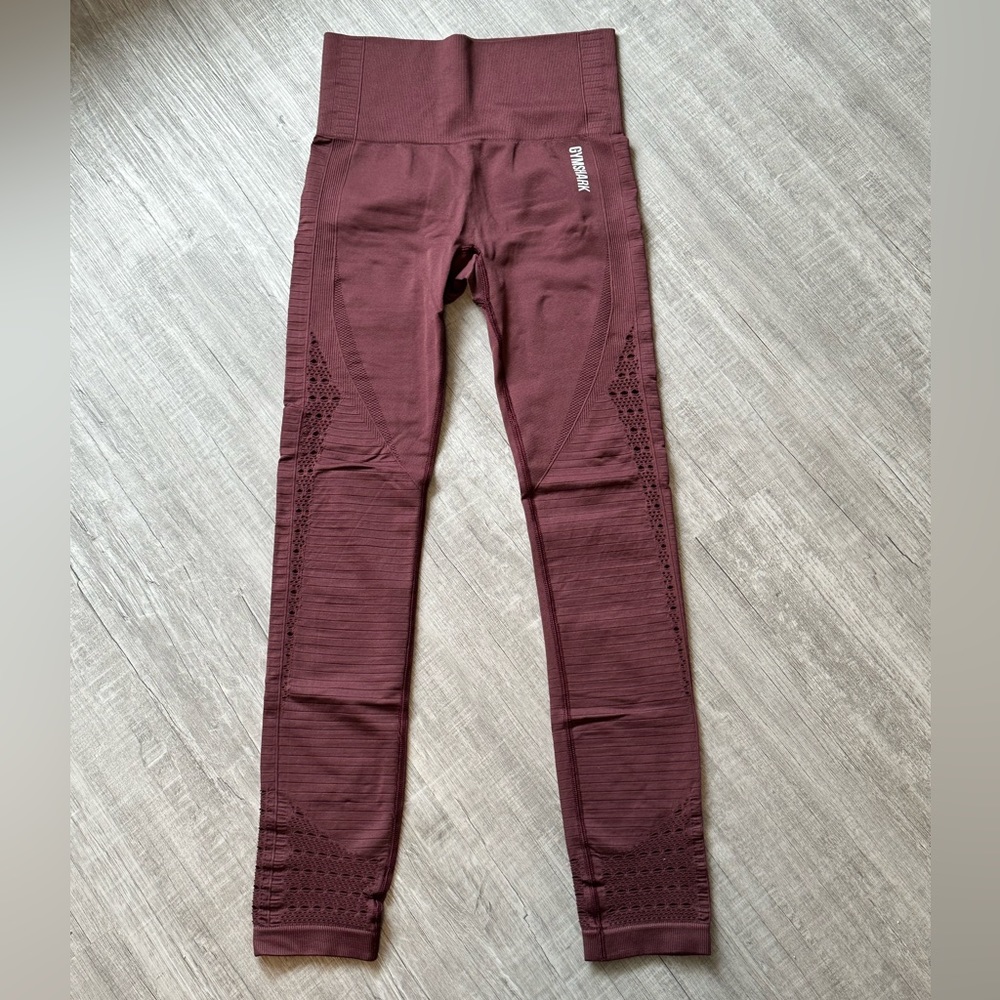 Gymshark Energy Seamless Leggings/Berry Red/Size Small(6)
